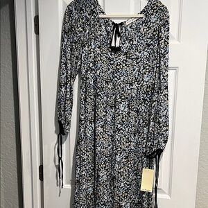 Elegant Black Floral Long Sleeve Dress